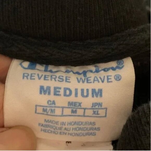 Champion S149 Reverse Weave Crewneck Black Unisex Sweatshirt Size Medium - Picture 5 of 5